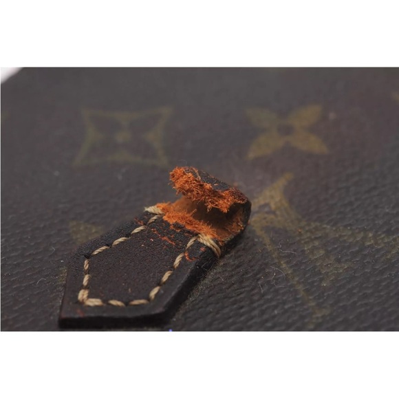 Authentic Louis Vuitton
Monogram Boite A Tout
Jewelry Case Old Model - Picture 12 of 14